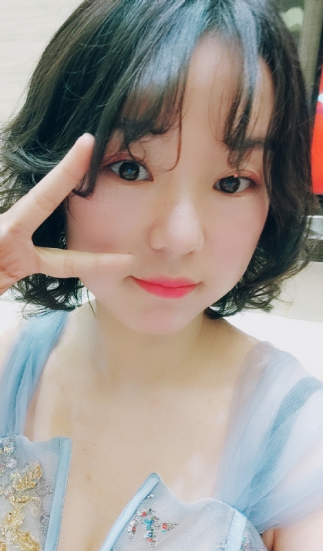 小c猫的第一张照片--温州相亲服务中心