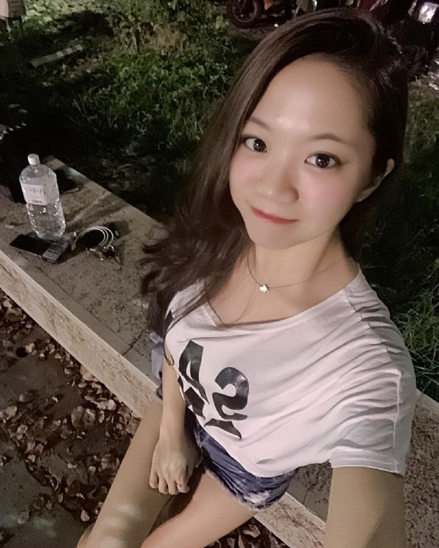 欣欣的第一张照片--温州相亲服务中心