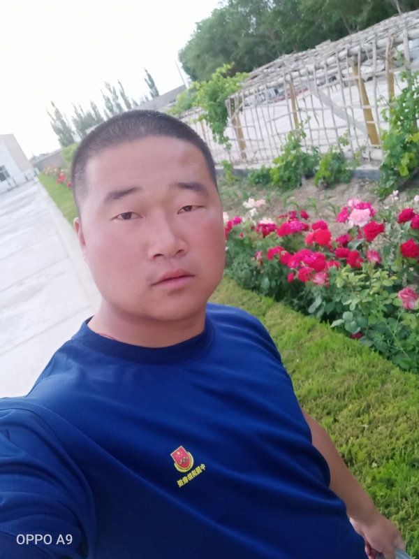 奋斗中的青春最美丽的第一张照片--温州相亲服务中心