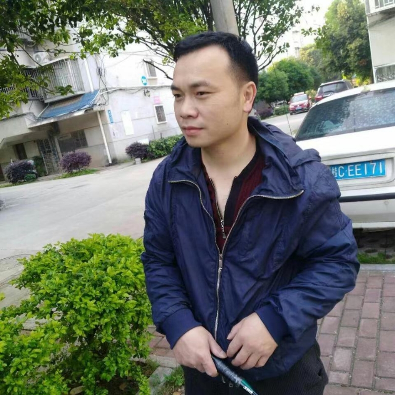 灰色足迹的第一张照片--温州相亲服务中心