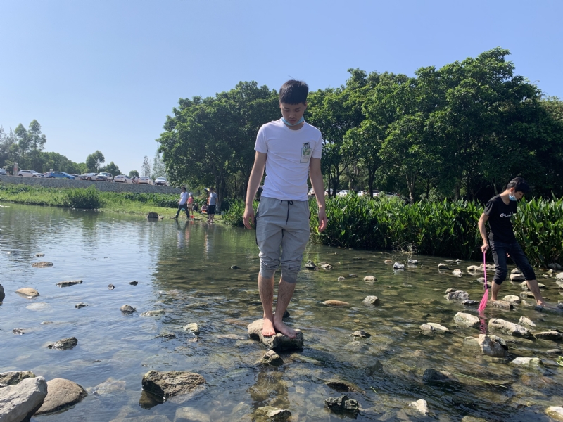 放假吃鸡的第一张照片--温州相亲服务中心