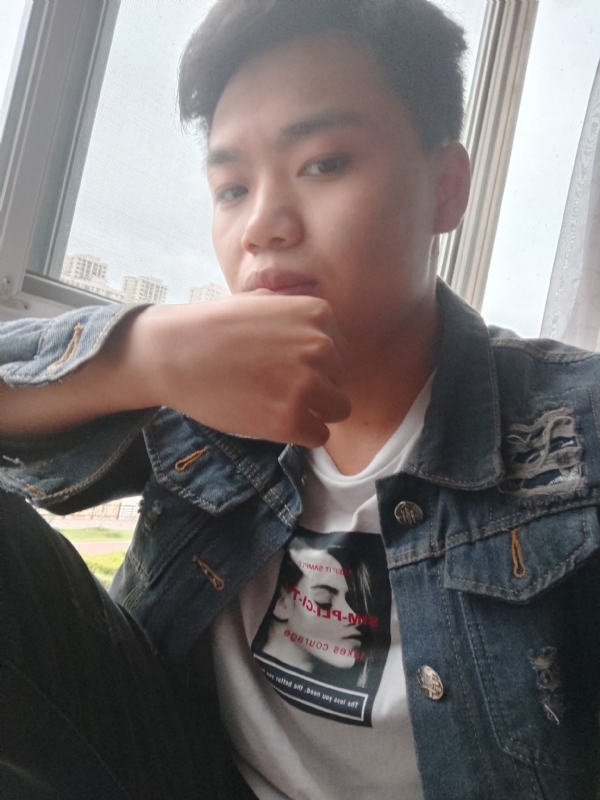 鬼卿的第四张照片--温州相亲服务中心