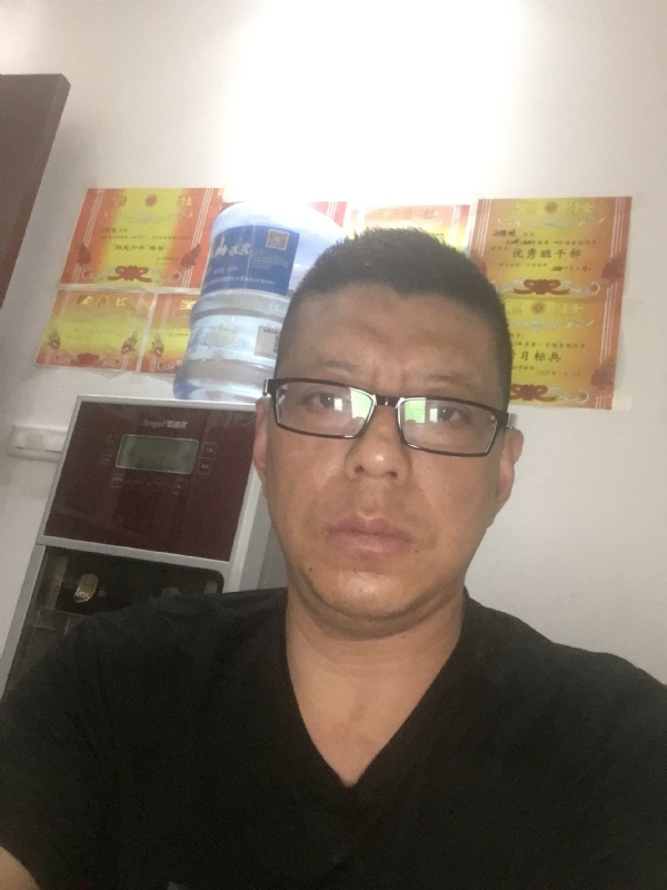 牵手的第一张照片--温州相亲服务中心