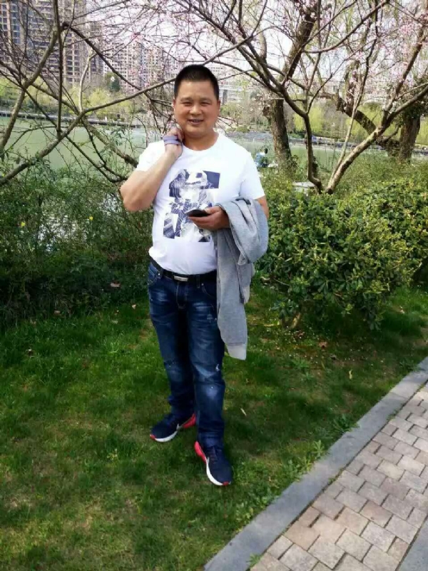 纯爷们的第二张照片--温州相亲服务中心