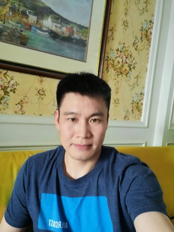 阳光灿烂的第二张照片--温州相亲服务中心