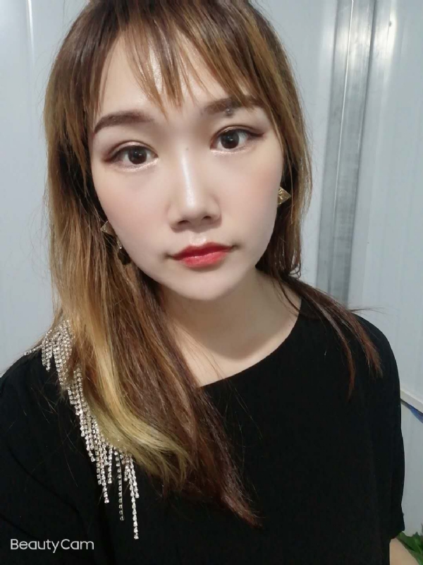 艾薇的第三张照片--温州相亲服务中心