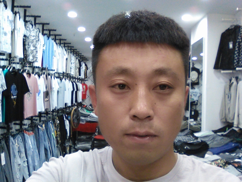 冰冷的心的第二张照片--温州相亲服务中心