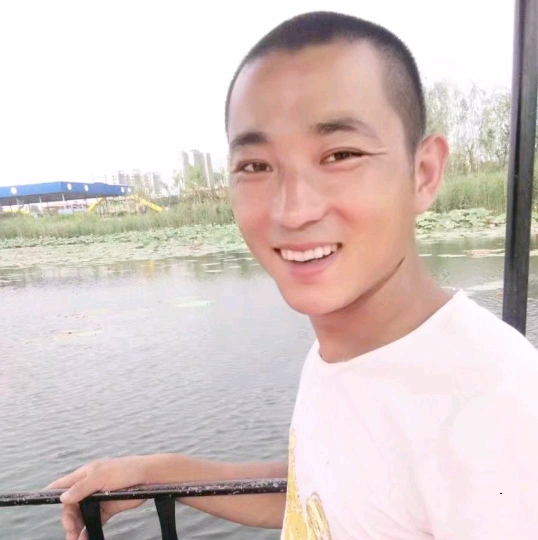 为你等候的第二张照片--温州相亲服务中心