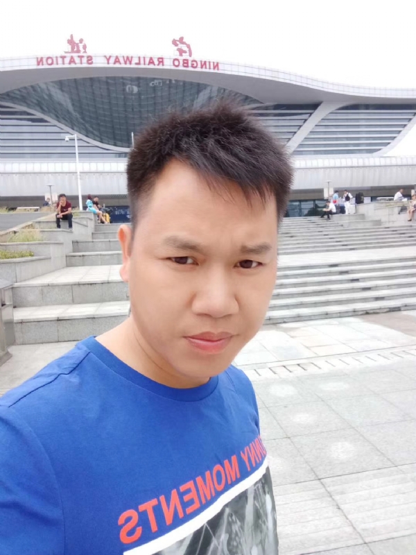 笑对人生的第一张照片--温州相亲服务中心