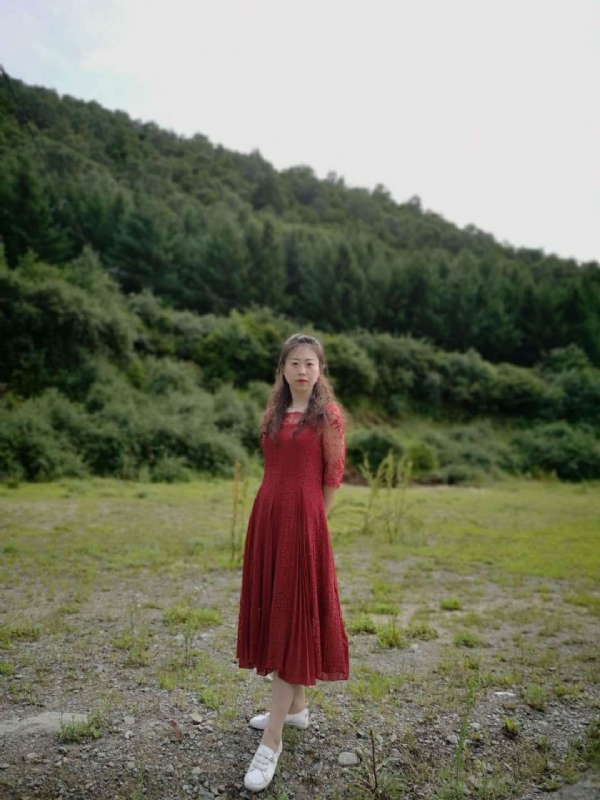 木槿的第五张照片--温州相亲服务中心