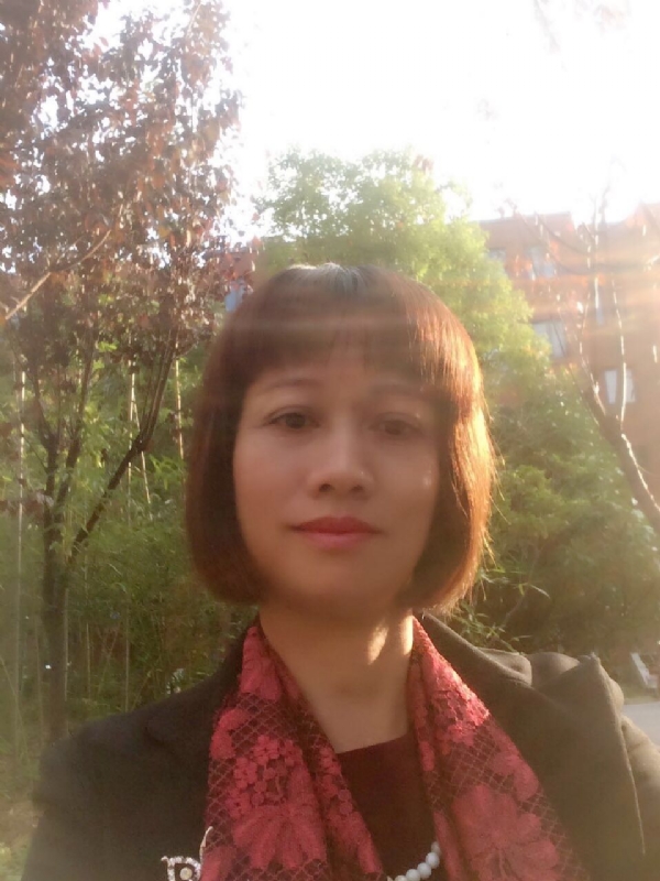 张馨方的第一张照片--温州相亲服务中心