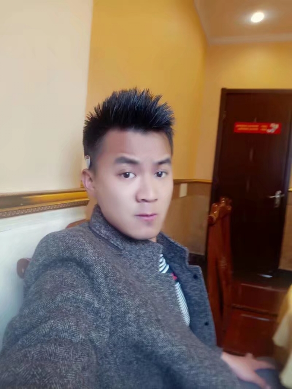 只为等你的第三张照片--温州相亲服务中心