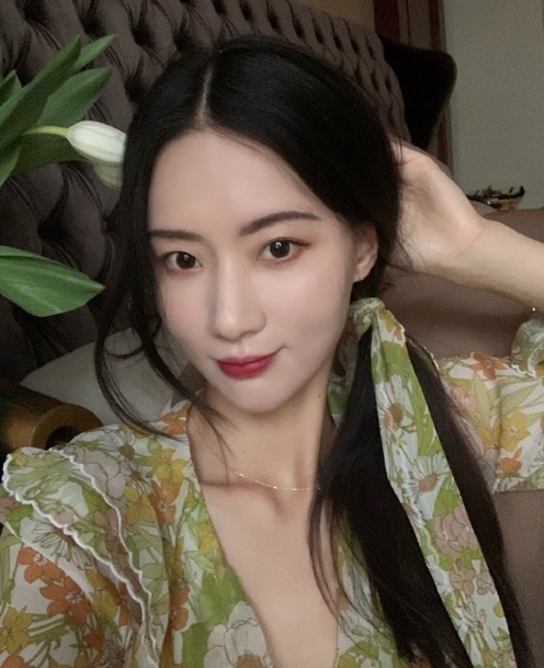 倾城的第一张照片--温州相亲服务中心