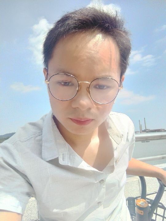 楠呐的第三张照片--温州相亲服务中心