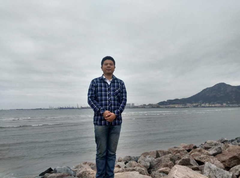 在奋斗的第二张照片--温州相亲服务中心