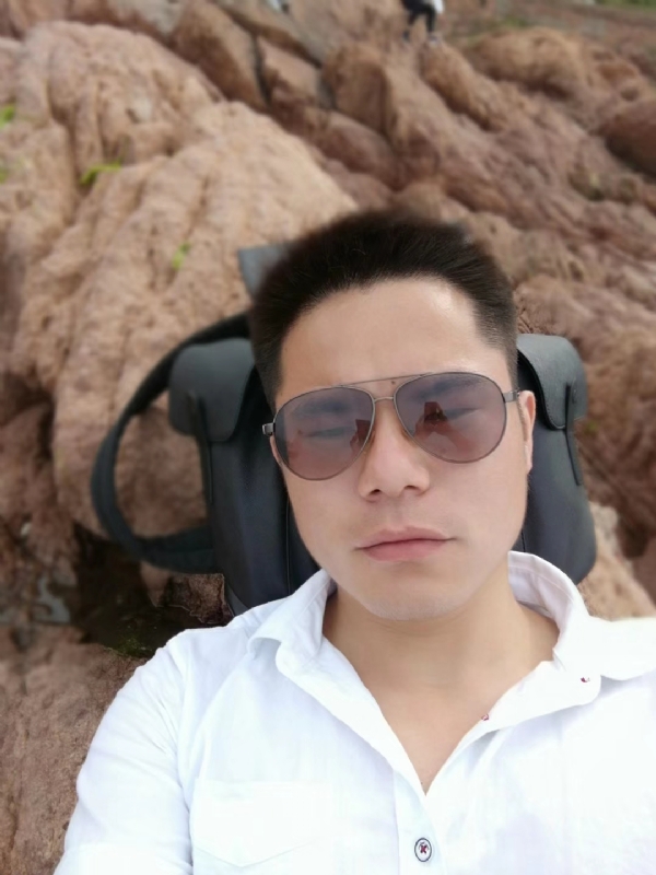 易听的第二张照片--温州相亲服务中心