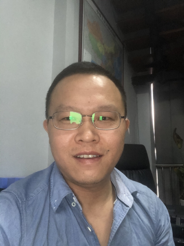 小吴的第一张照片--温州相亲服务中心