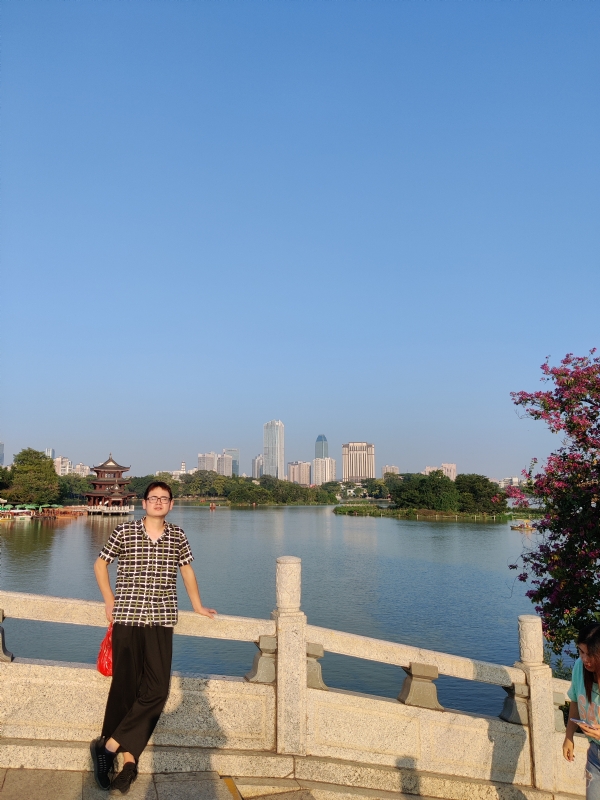 萍水相逢晏的第一张照片--温州相亲服务中心