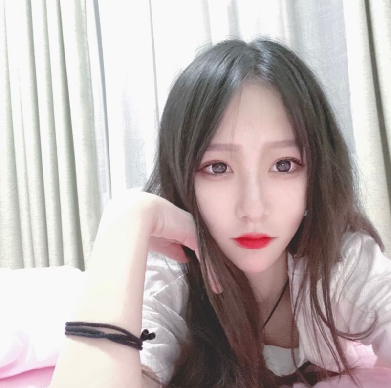 夢怡的第一张照片--温州相亲服务中心