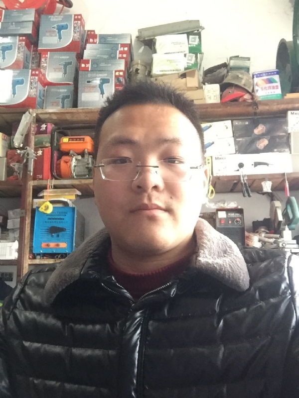 鼎福的第一张照片--温州相亲服务中心