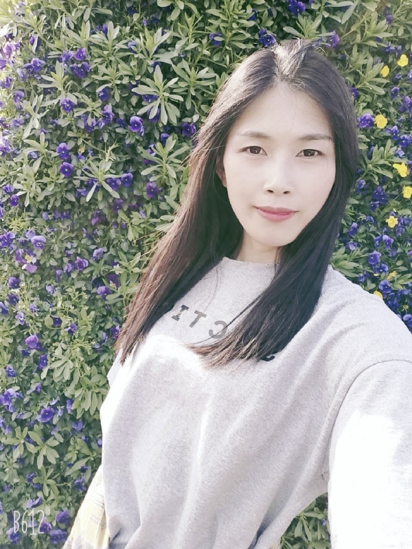 妍妍的第一张照片--温州相亲服务中心