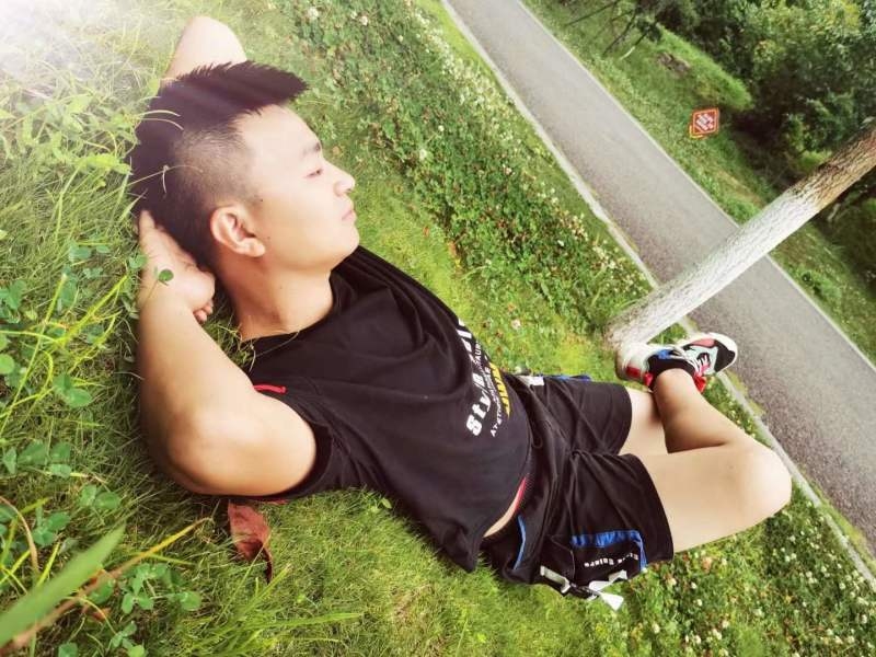 危笑的第一张照片--温州相亲服务中心