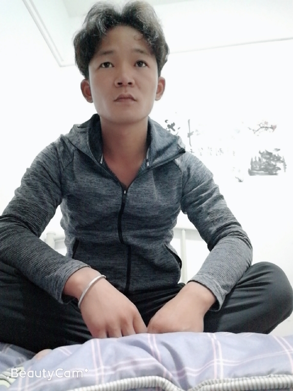 东浩学长的第一张照片--温州相亲服务中心