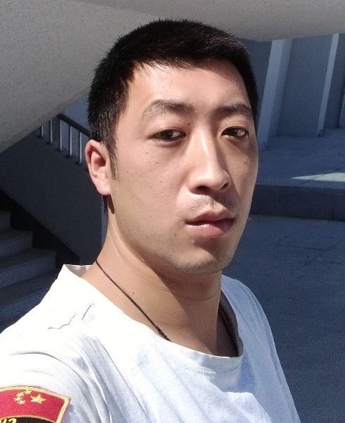 小小的第一张照片--温州相亲服务中心