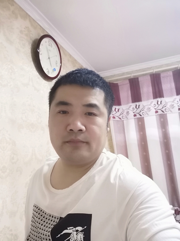 爱你的眼睛的第一张照片--温州相亲服务中心