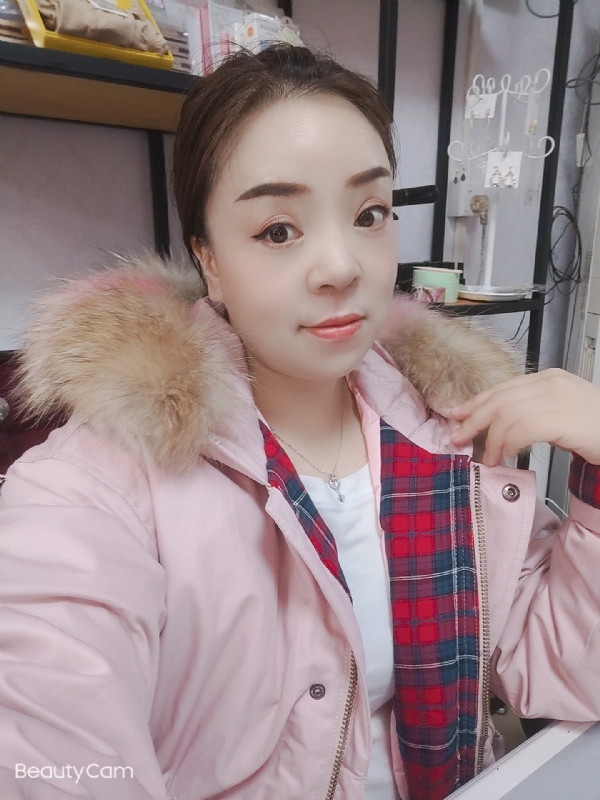 爱雨的第一张照片--温州相亲服务中心