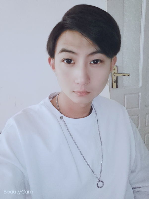 漠然的第四张照片--温州相亲服务中心