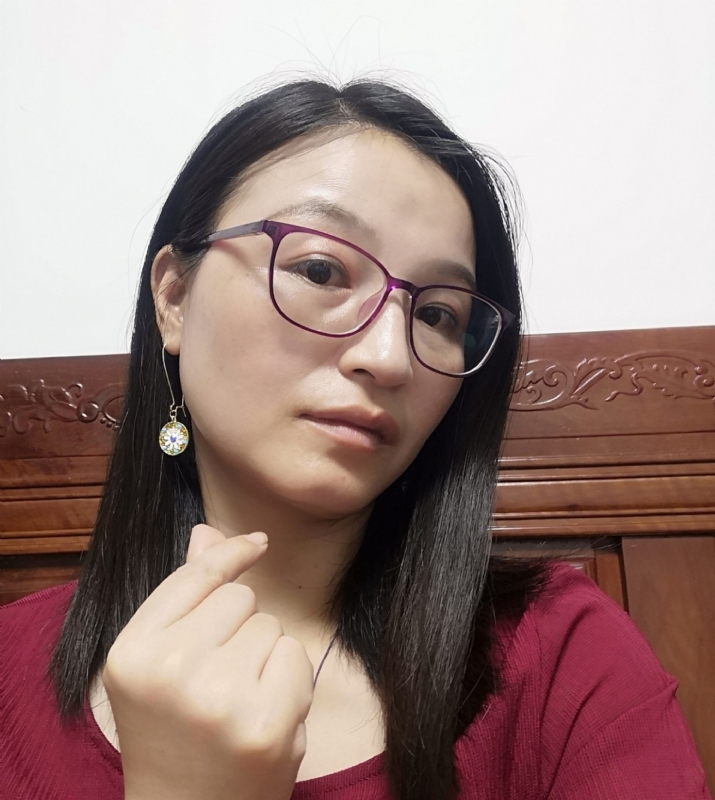 妹叮的第一张照片--温州相亲服务中心