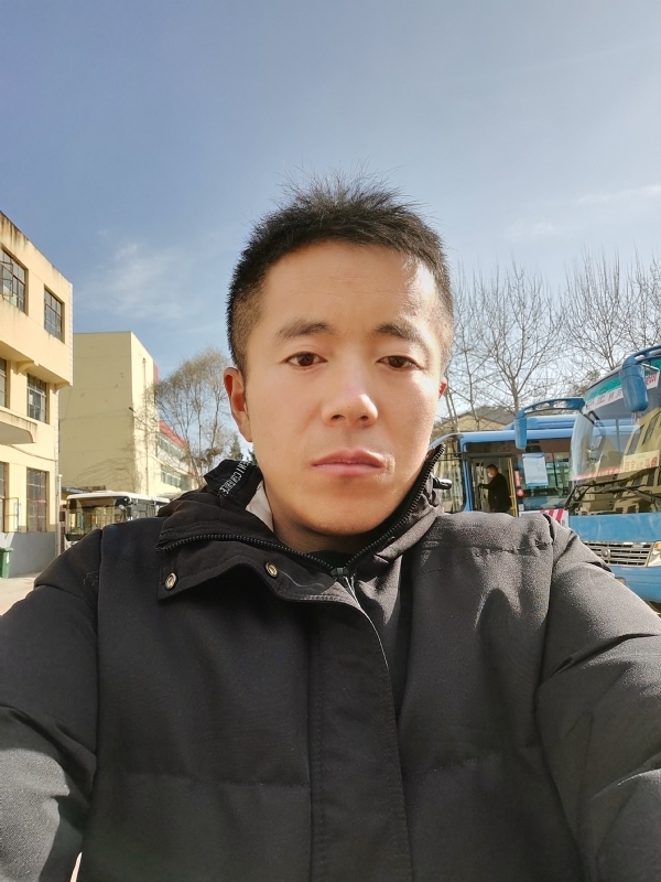 孤独的云的第三张照片--温州相亲服务中心