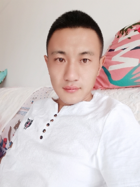 海阔天空的第一张照片--温州相亲服务中心