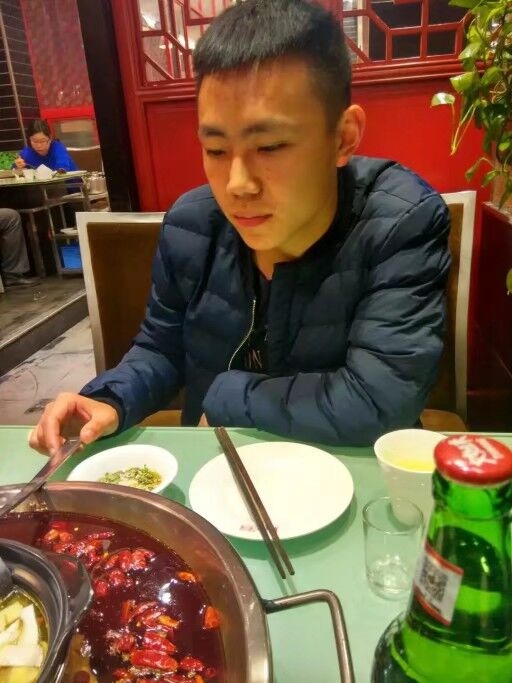 圈圈的第二张照片--温州相亲服务中心