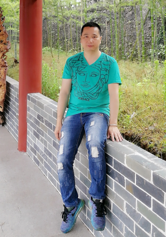 缘分不易的第一张照片--温州相亲服务中心