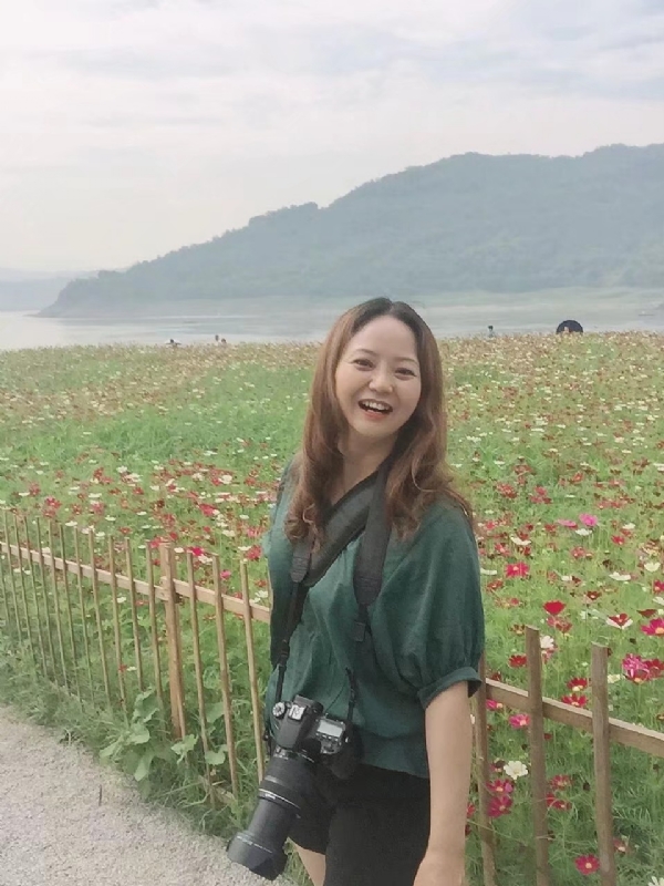 花雨的第一张照片--温州相亲服务中心