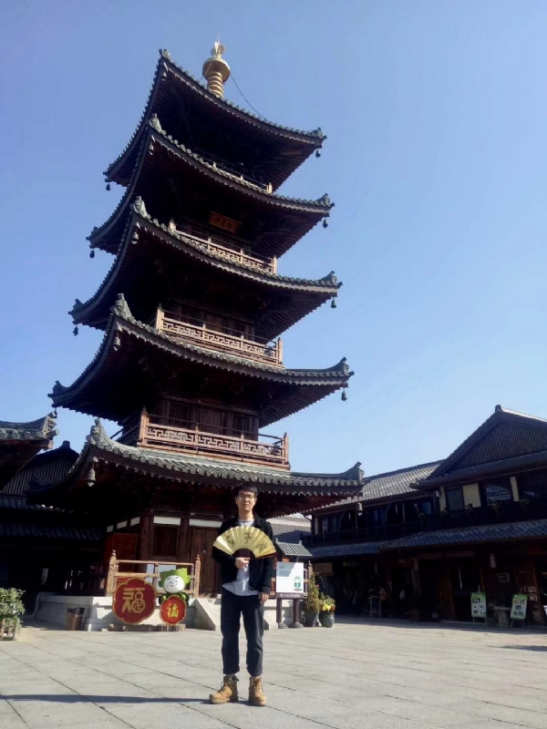 流浪共和的第一张照片--温州相亲服务中心