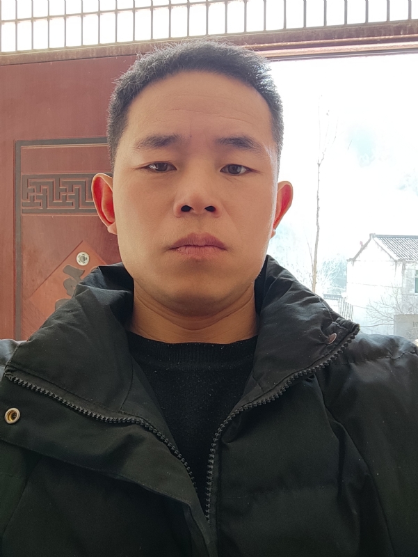 勇敢的成长的第一张照片--温州相亲服务中心