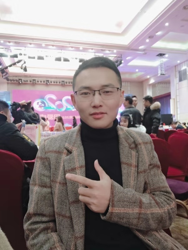 遇见不一样的自己的第一张照片--温州相亲服务中心