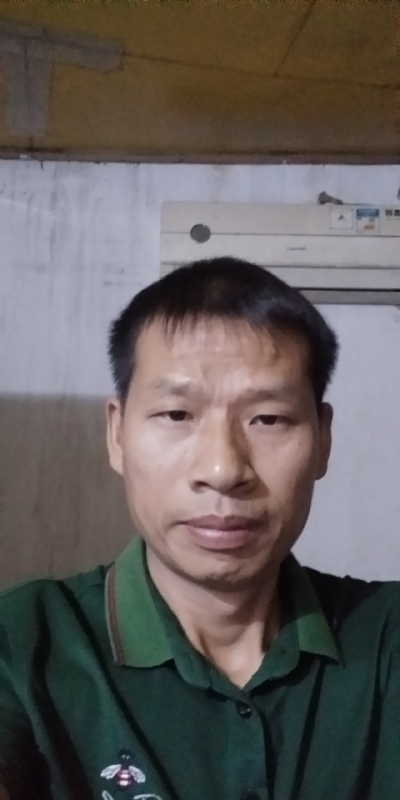 执着跋涉的第三张照片--温州相亲服务中心