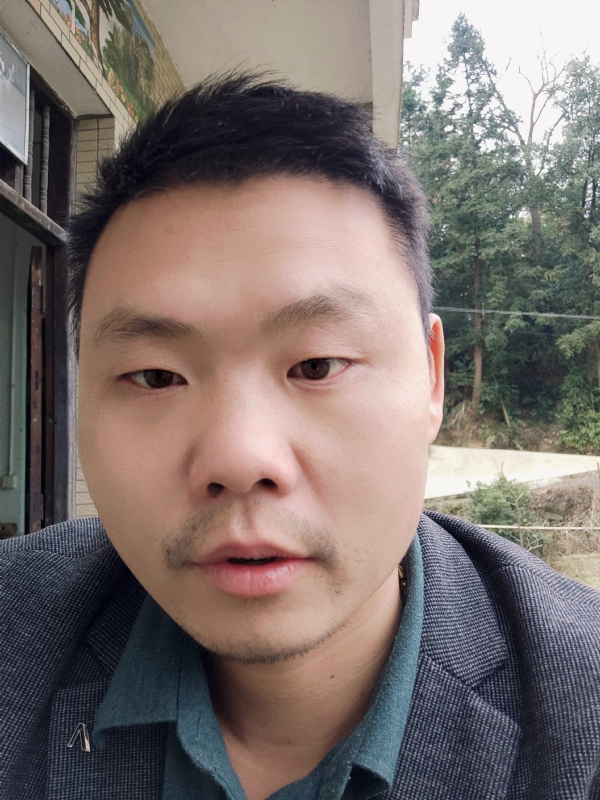 曾小焱的第一张照片--温州相亲服务中心