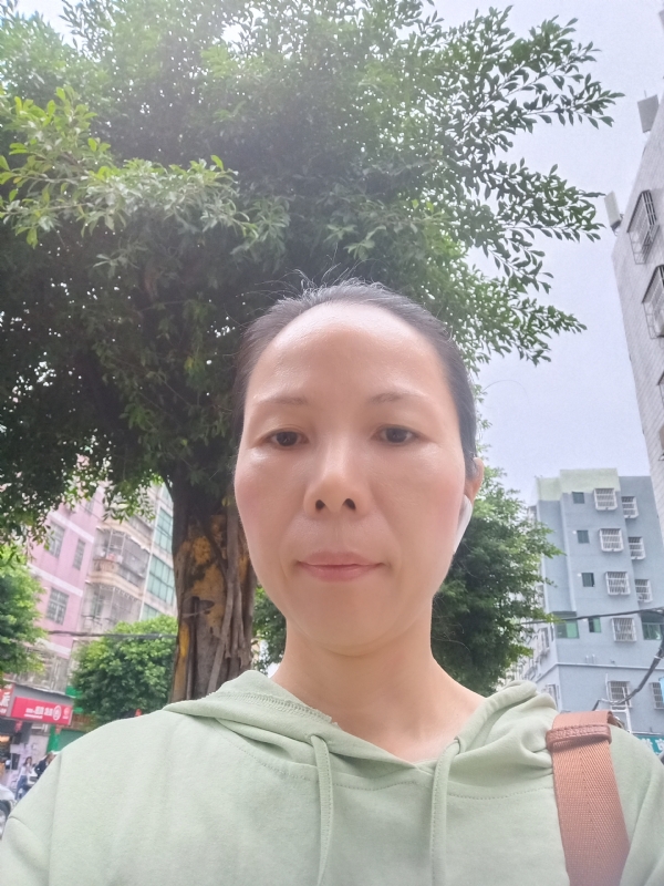 容容的第一张照片--温州相亲服务中心