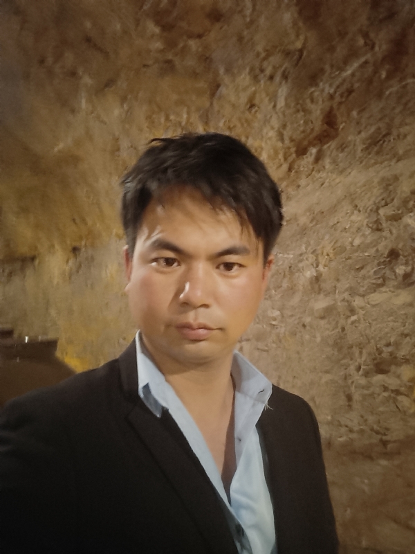 晚点的第二张照片--温州相亲服务中心