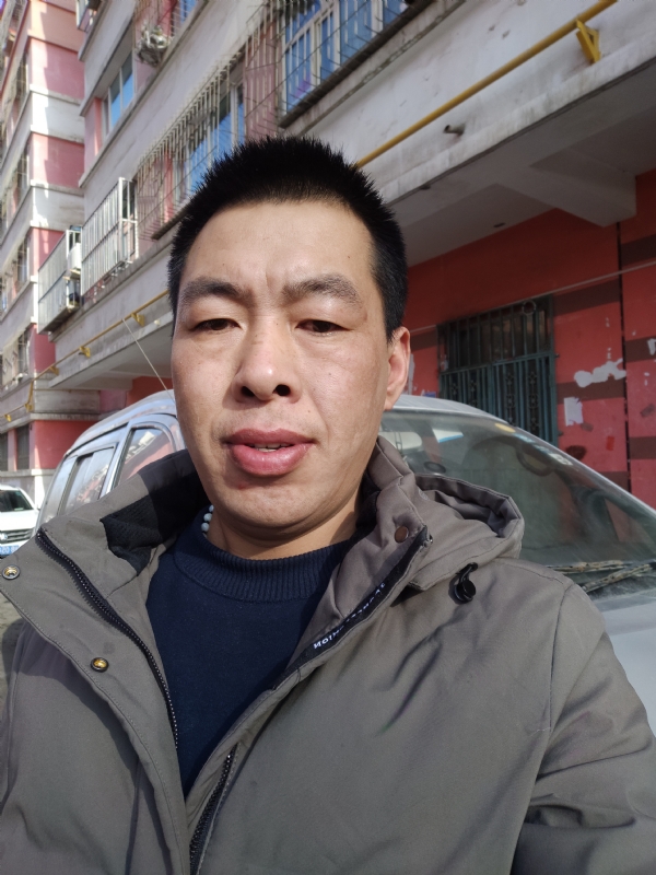 华哥的第一张照片--温州相亲服务中心