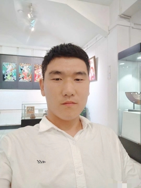 自律人生的第一张照片--温州相亲服务中心