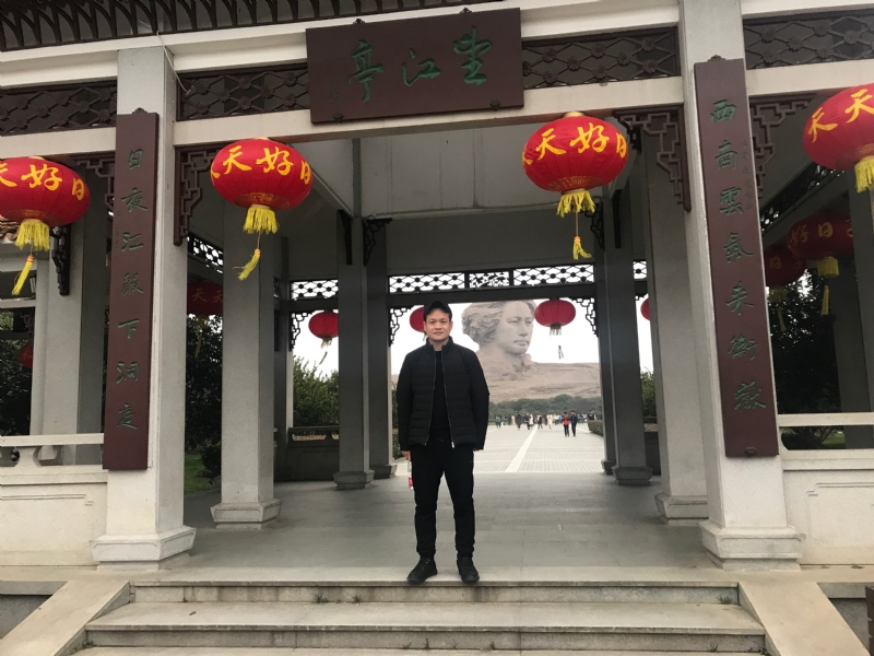 风继续吹的第一张照片--温州相亲服务中心