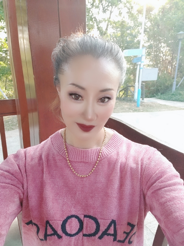 燕子的第五张照片--温州相亲服务中心