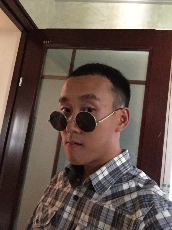 悲喜的第一张照片--温州相亲服务中心