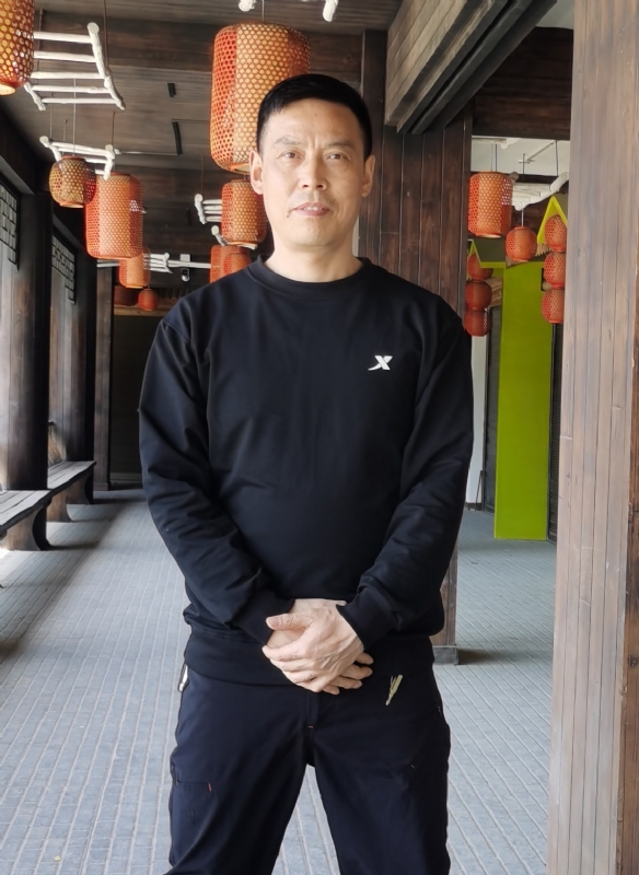 阳光总在风雨后的第一张照片--温州相亲服务中心